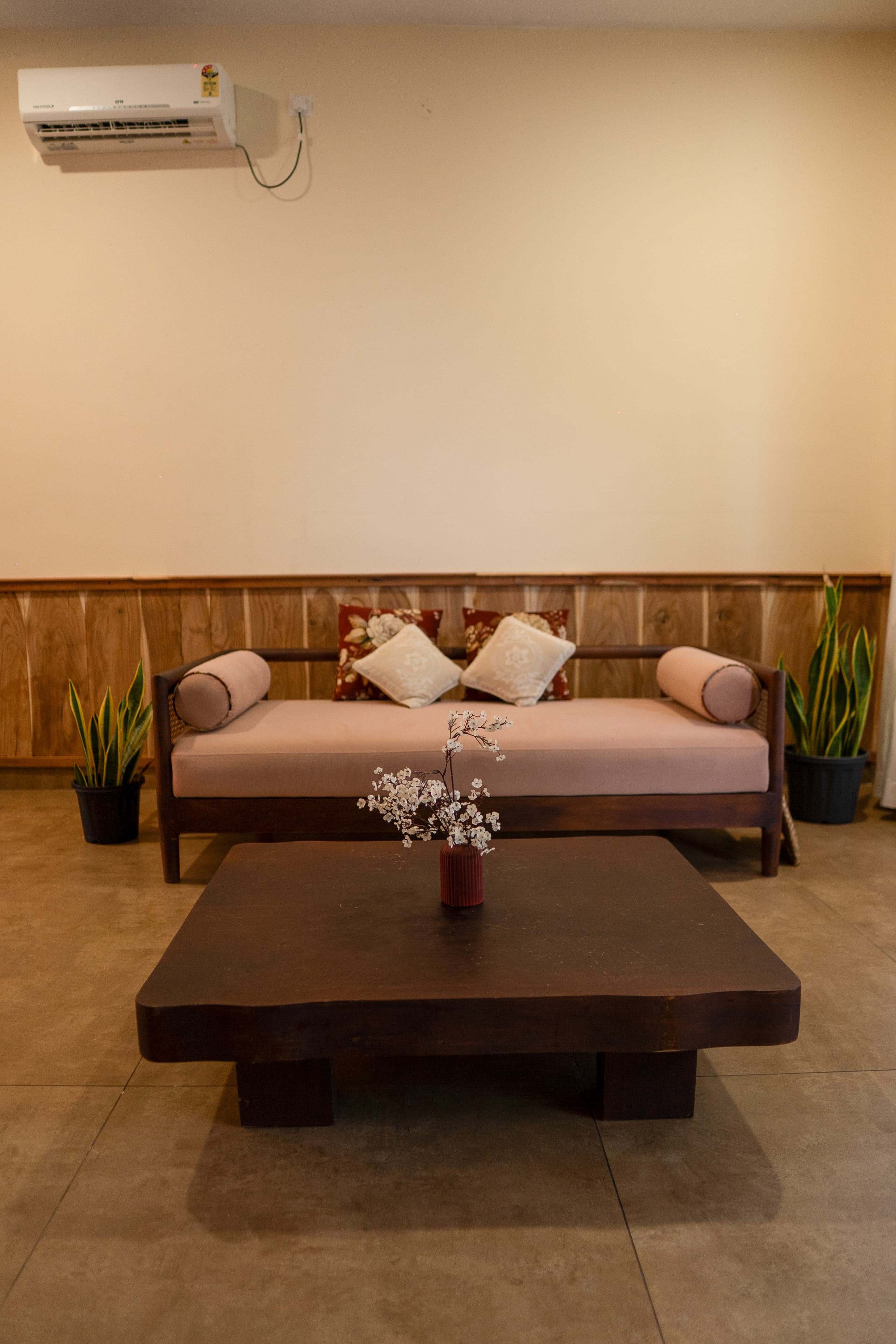 Exclusive Villa Stay โ Sea & Garden View